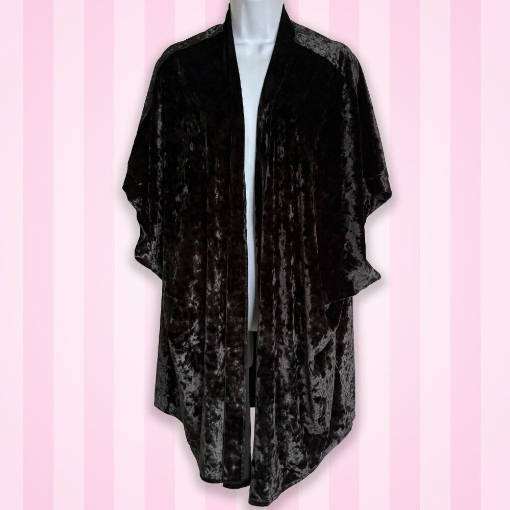 New Victoria's Secret Black Velvet Kimono Robe Wrap Short Sleeve Size M/L